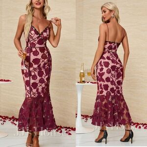 Lulus Alluring Dream Floral Mesh Lace  Dress NWT L